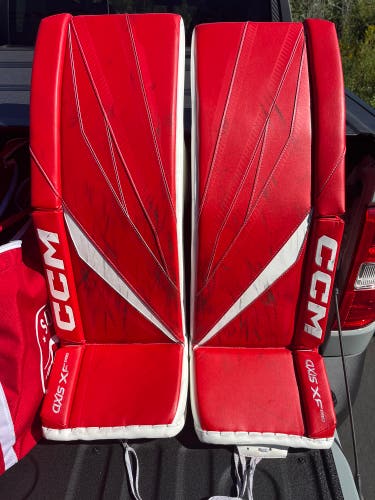 33" 2024 CCM Axis XF Pro Regular Goalie Full Set Pro Stock (Used)