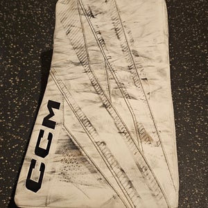 2024 CCM Axis XF Regular Pro Stock (Used)