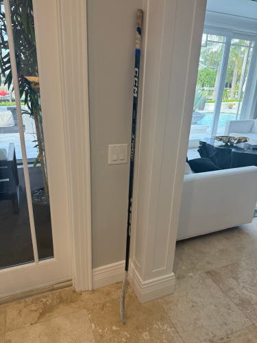 Senior CCM JetSpeed FT5 Pro Right Handed Hockey Stick (Used)