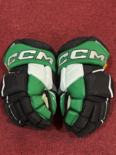 CCM HGPJSPP Gloves 13" Pro Stock Item#NDB4