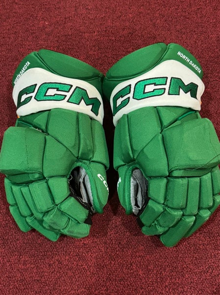 CCM HGPJSPP Gloves 15" Pro Stock Item#NDGW
