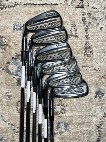 Titleist AP2 Left Hand Iron Set Regular Flex Steel Shaft (Used)
