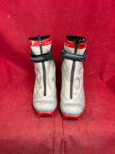 Skate Size 6.5 Rossignol Cross Country Ski Boots (Used)