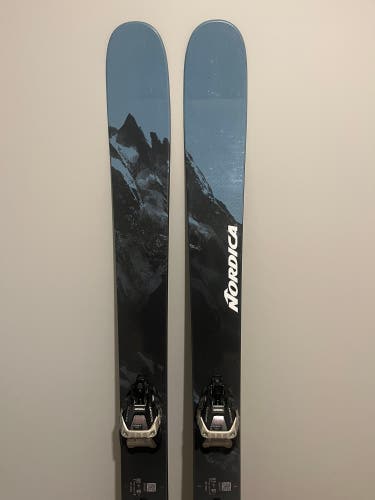 Unisex 2023 Nordica Enforcer 104 179 cm Skis With Bindings Max Din 12 (Used)