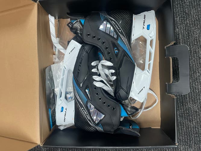 (NO BLADES) True TF9 Hockey Skates 9 (New)