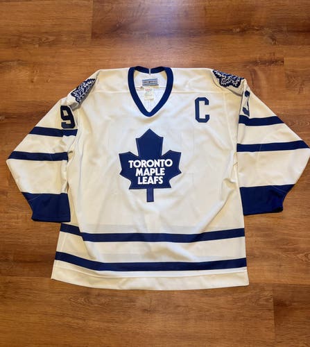 CCM Authentic Doug Gilmour Toronto Maple Leafs Jersey Ultrafil MIC (52)