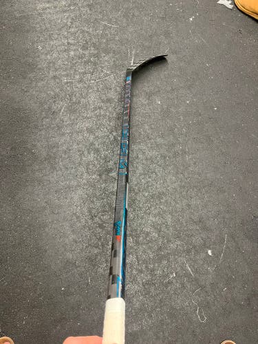 Intermediate CCM Vizion Left Hand Hockey Stick P92M (New)