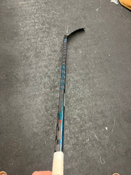 Intermediate CCM Vizion Left Hand Hockey Stick P92M (New)