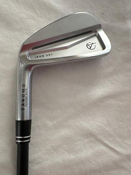 Men's 2024 4 iron Left Hand Stiff Flex Graphite Shaft (Used)