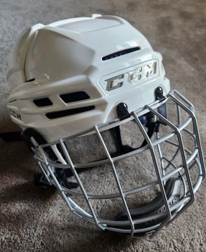 Small CCM Super Tacks X Helmet (Used)