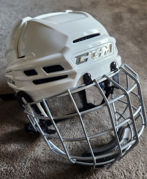 Small CCM Super Tacks X Helmet (Used)