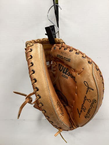 Used Wilson PRO MODEL A2504 BB/SB Catchers RH Throw None 32" 11851-S000038684