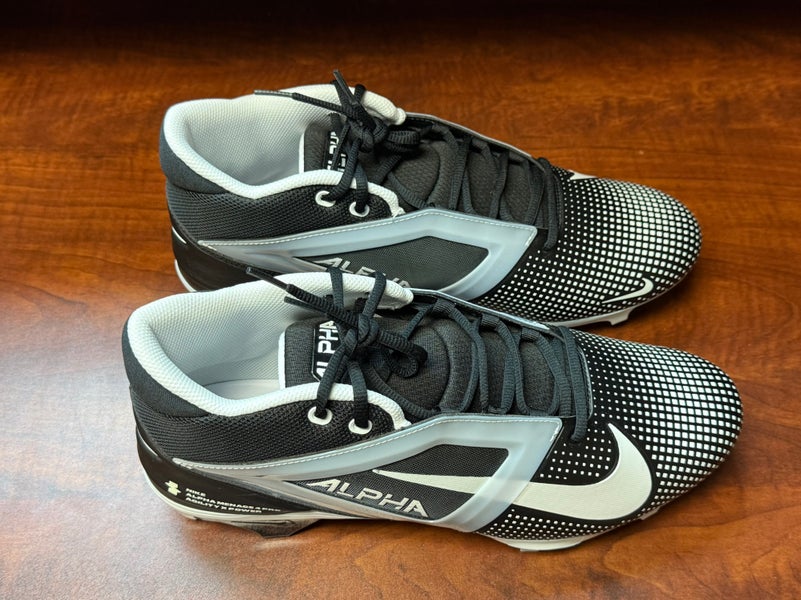 Nike Alpha Menace 4 Pro Men's Football Cleats Black/White FZ7702-005 Size 14