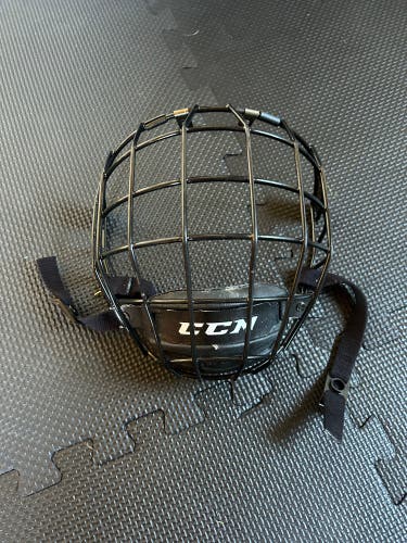 Medium CCM FM580 (Used)