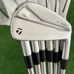 Taylormade P790 21 Forged Iron Set 4-P / KBS Tour Lite Stiff