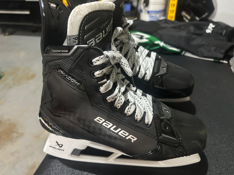 2024 Bauer Supreme Shadow Hockey Skates Regular Width 9.5 (New)