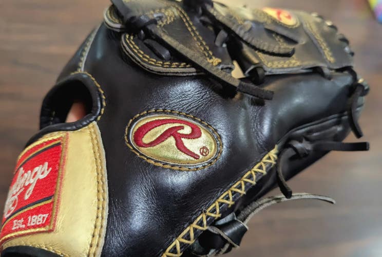 Rare Rawlings Gold Glove RGG205-9B Baseball Pitcher's Glove 11.75"