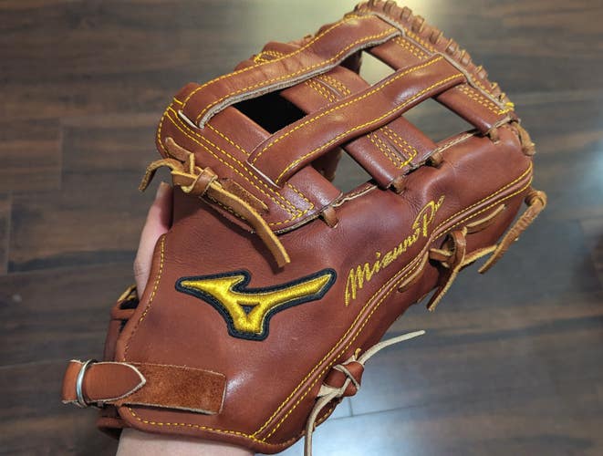 Rare Mizuno Pro Limited Edition Baseball First Base Mitt 12.5"