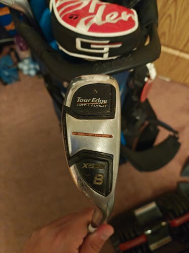 Tour Edge Hot launch x525 8 ironwood RH