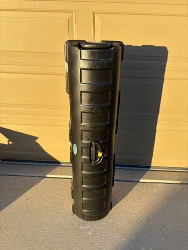 SKG hard padded wheeled Travel Cover (Used)