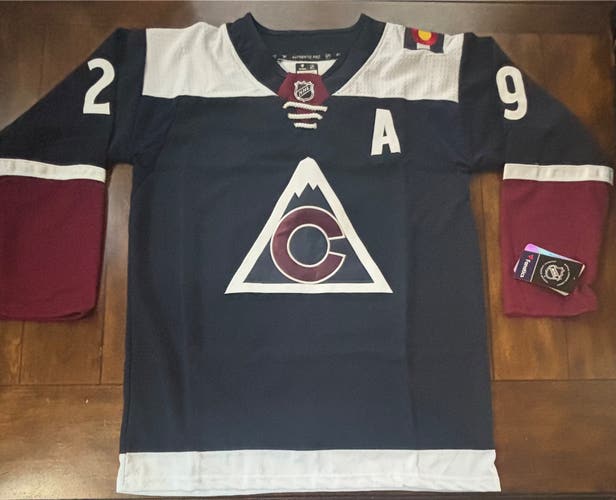 Nathan MacKinnon Colorado Avalanche Alternate Jersey Adult Large (52)