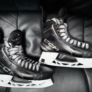 Lightly Used CCM Tacks XF Pro Hockey Skates Size 9.5 Regular Width with Step Black Steel