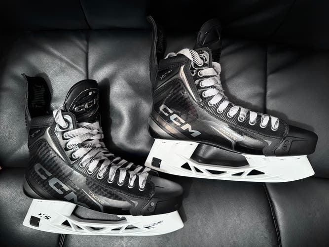 Lightly Used CCM Tacks XF Pro Hockey Skates Size 9.5 Regular Width with Step Black Steel