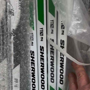 NEW Sher-Wood Playrite 2 Hockey Goalie Stick (4 Pack)