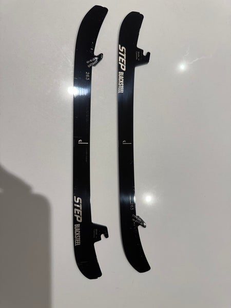 CCM Black Step Steel 263 mm (Used)