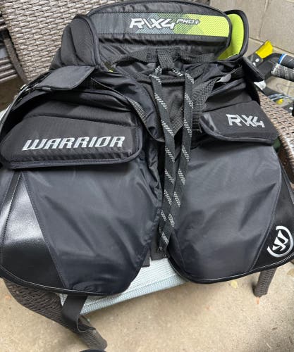 Senior Medium 2024 Warrior Ritual X4 Pro+ Hockey Goalie Pants Pro Stock (New)