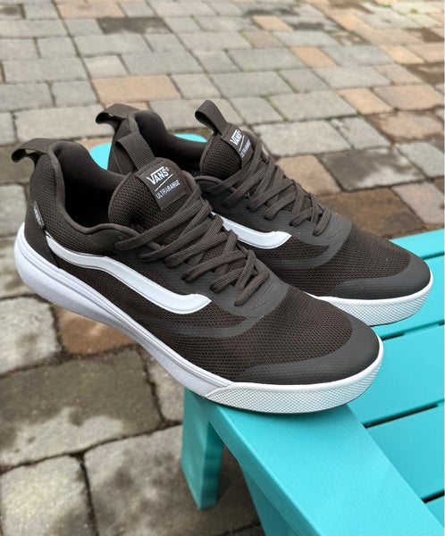 MENS VANS ULTRARANGE "RAPIDWELD" SNEAKERS - NEW WITHOUT TAGS - US SIZE 11 GEEEN