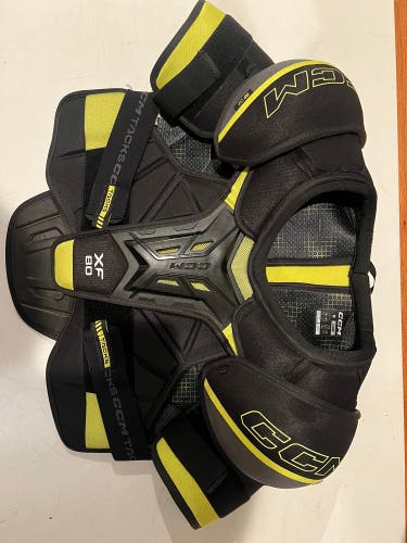 Men's XL Senior CCM Tacks XF 80 Shoulder Pads (Used)