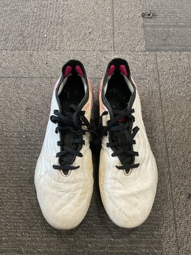 Used Adidas COPA Soccer Cleats Pink And White Junior 06 11614-S000223034
