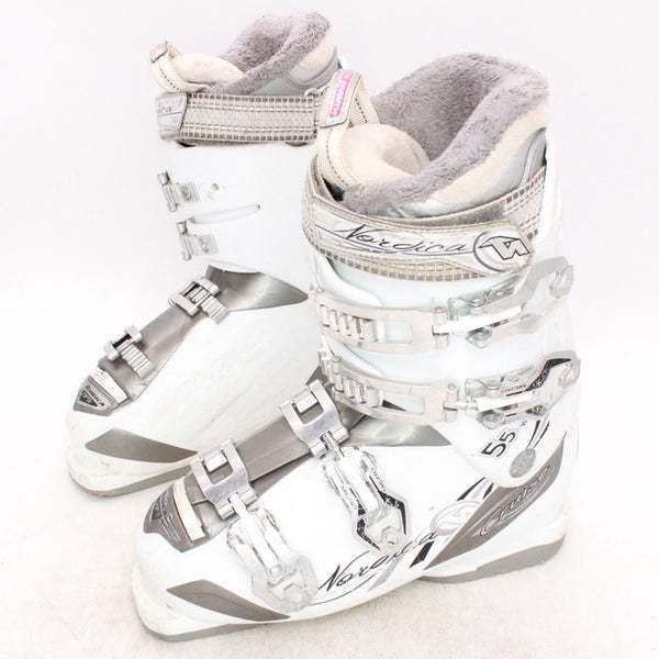 Nordica Cruise 55W Women's Ski Boots - Size 7.5 / Mondo 24.5 Used