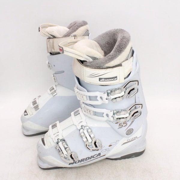 Nordica Cruise 55W Women's Ski Boots - Size 7.5 / Mondo 24.5 Used