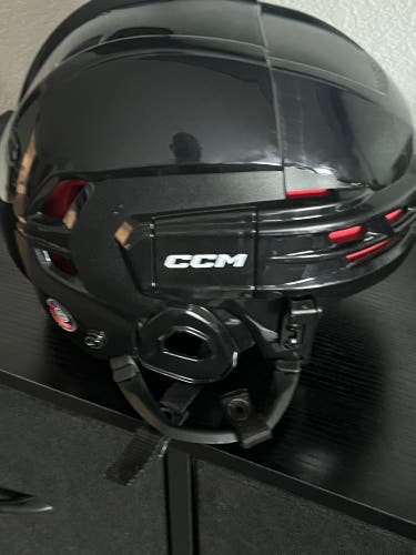 Medium CCM Tacks 70 Helmet (Used)