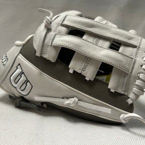 Used Wilson A1000 A10RF25IF12 RH Throw Fastpitch Gloves Grey 12" 11490-S000266255
