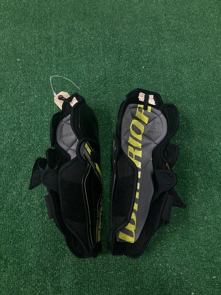 Junior Warrior Alpha QX Pro Shin Pads 12" (Used)