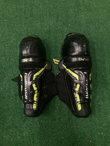 Junior Warrior Alpha QX Pro Shin Pads 12" (Used)