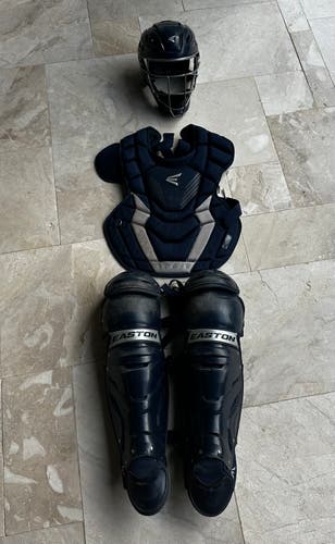 Easton Gametime Adult Catcher's Set - Navy(Used)