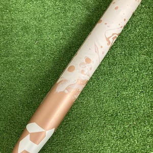 Pink 2025 DeMarini Whisper Composite Bat (-10) Composite 24 oz 34" (Used)