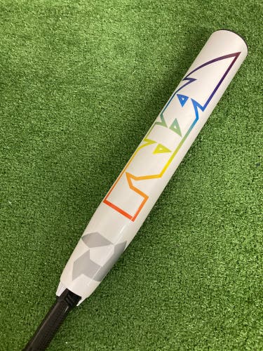 White 2025 DeMarini Prism+ Composite Bat (-11) Composite 18 oz 29" (Used)