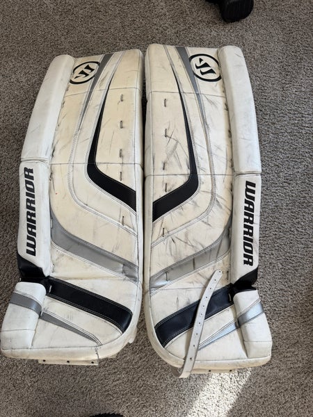 Warrior Ritual Goalie Leg Pads 32” + 1.5