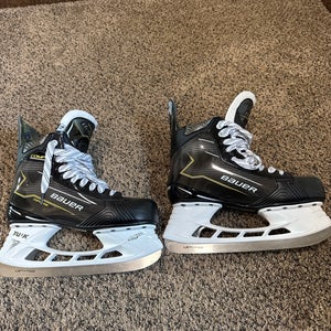 Bauer Supreme Comp Hockey Skates 9.5 (New)