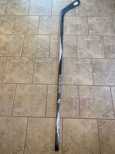 Senior Bauer Vapor FlyLite Right Handed Hockey Stick P92 (New)