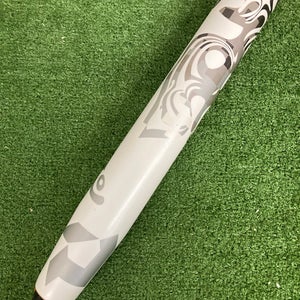 White 2023 DeMarini Whisper Composite Bat (-10) Composite 22.5 oz 32" (Used)