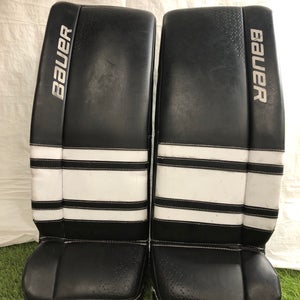 Small 26+ Junior Bauer GSX Goalie Leg Pads (Used)