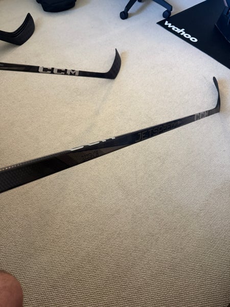 Senior CCM Jetspeed FT7 Pro Right Handed Hockey Stick P28M Pro Stock (Used)