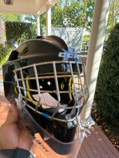 Junior CCM Axis 1.5 Goalie Mask (Used)