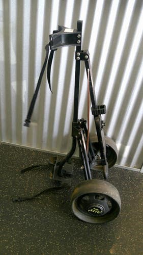 Used 2 WHEEL CART Field Equipment 11868-S000065960